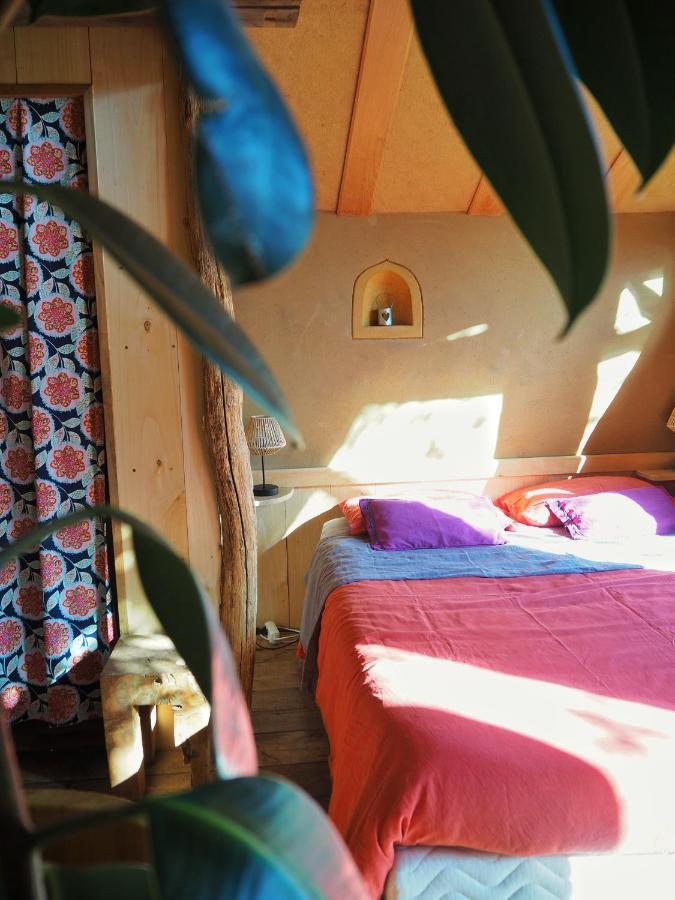 Ecolodge La Belle Verte Saint-M'herve ภายนอก รูปภาพ