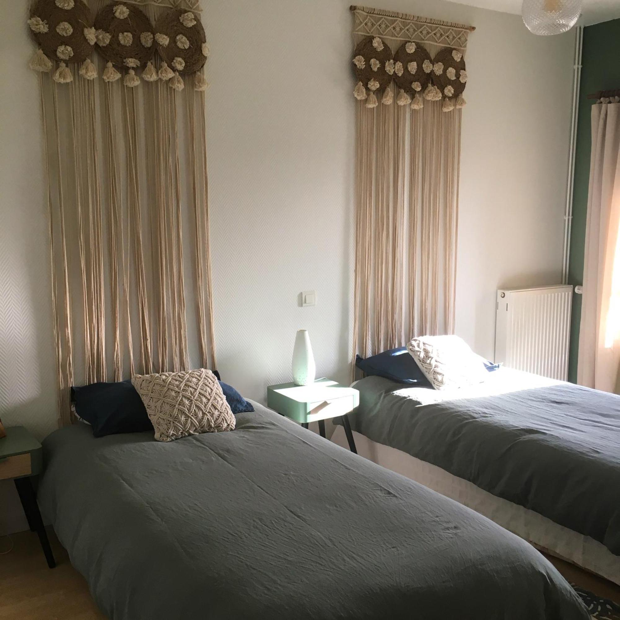 Ecolodge La Belle Verte Saint-M'herve ภายนอก รูปภาพ
