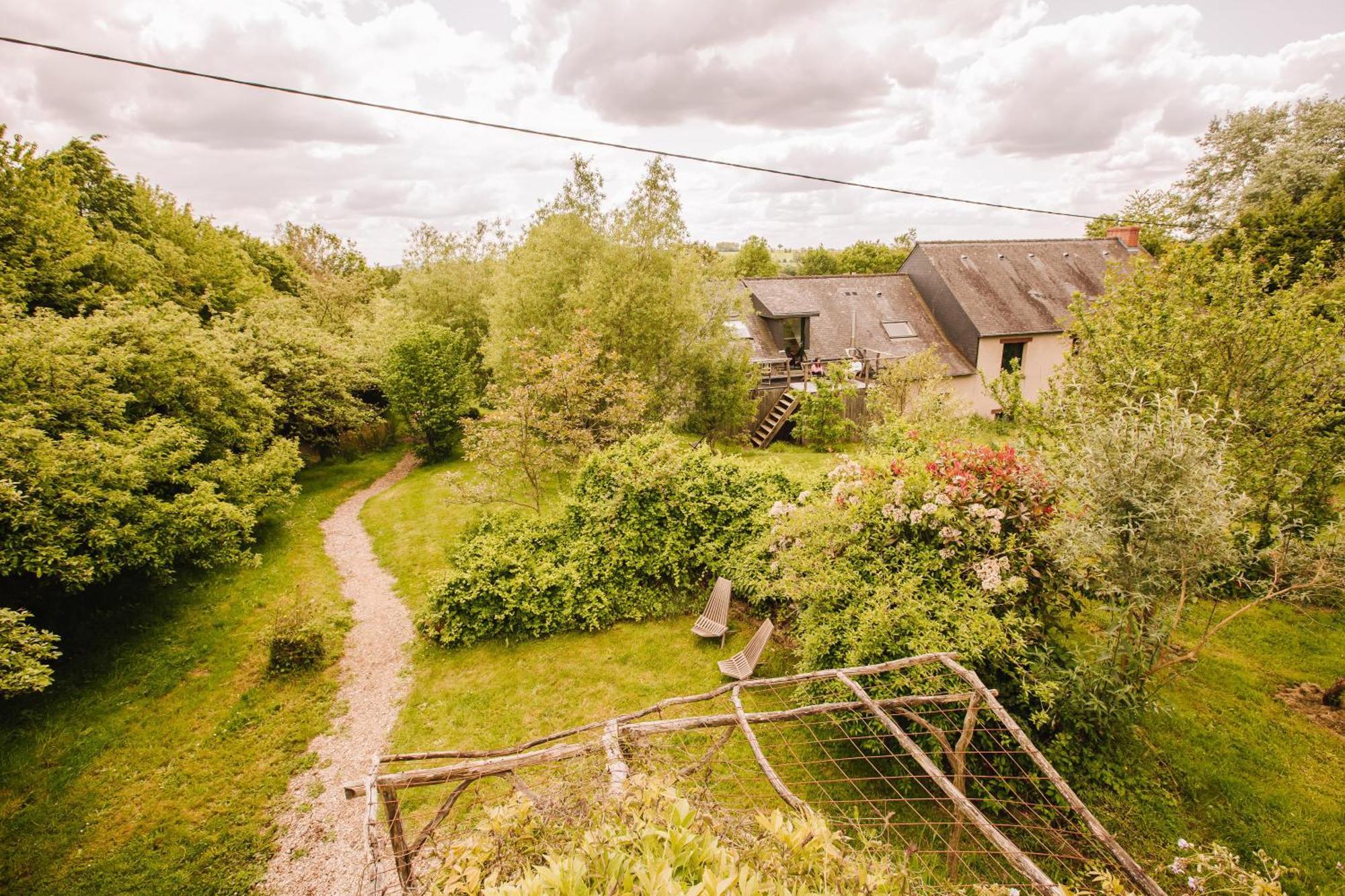 Ecolodge La Belle Verte Saint-M'herve ภายนอก รูปภาพ